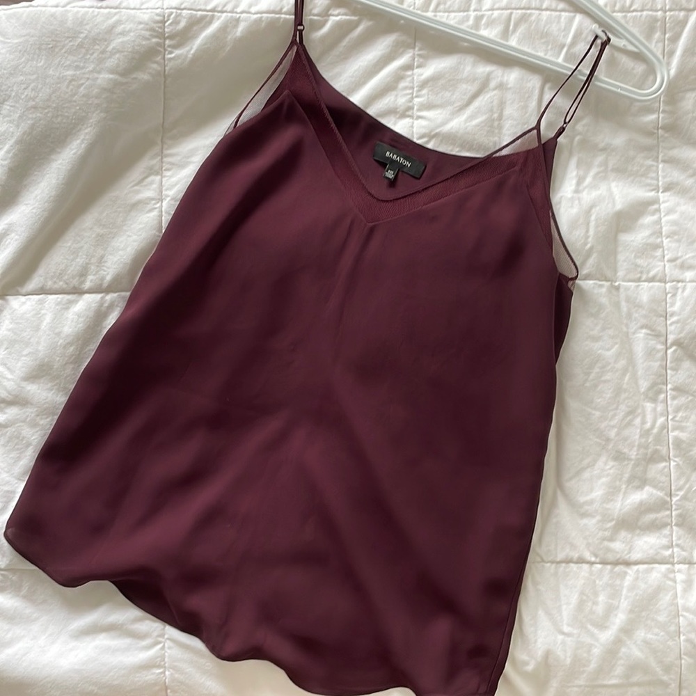 Aritzia Babaton flowy top